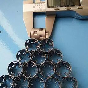 Advantages and disadvantages of metal thermal conductive packing